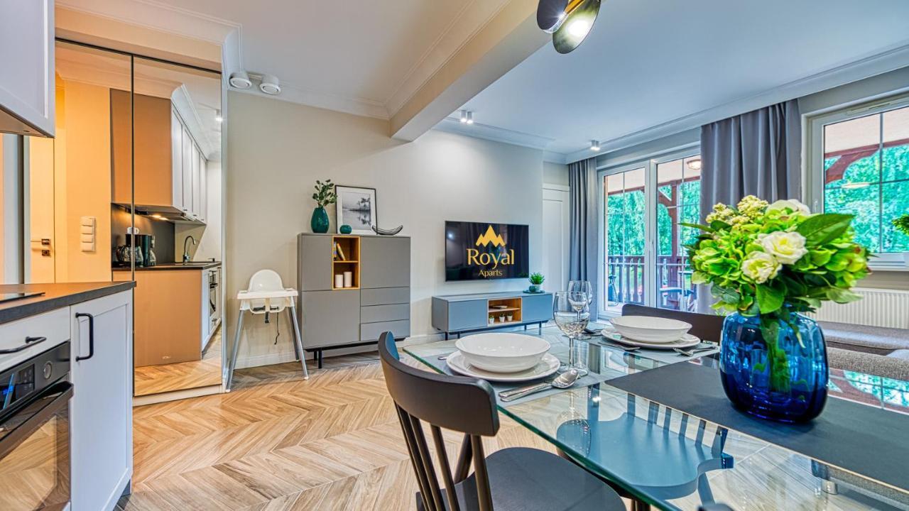 Apartamenty Centrum - Wyszynskiego 9 By Royal Aparts Świeradów-Zdrój Dış mekan fotoğraf
